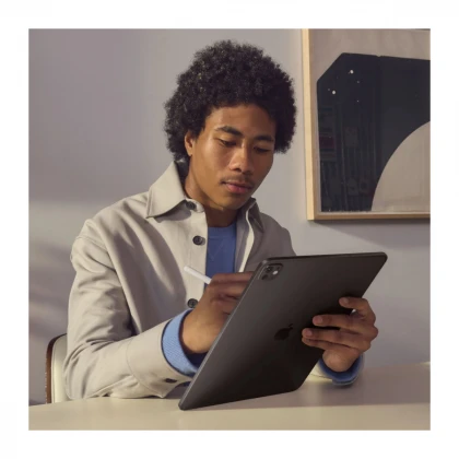 11-inčni iPad Pro Wi-Fi 2TB sa standardnim staklom - Space Black (M4)