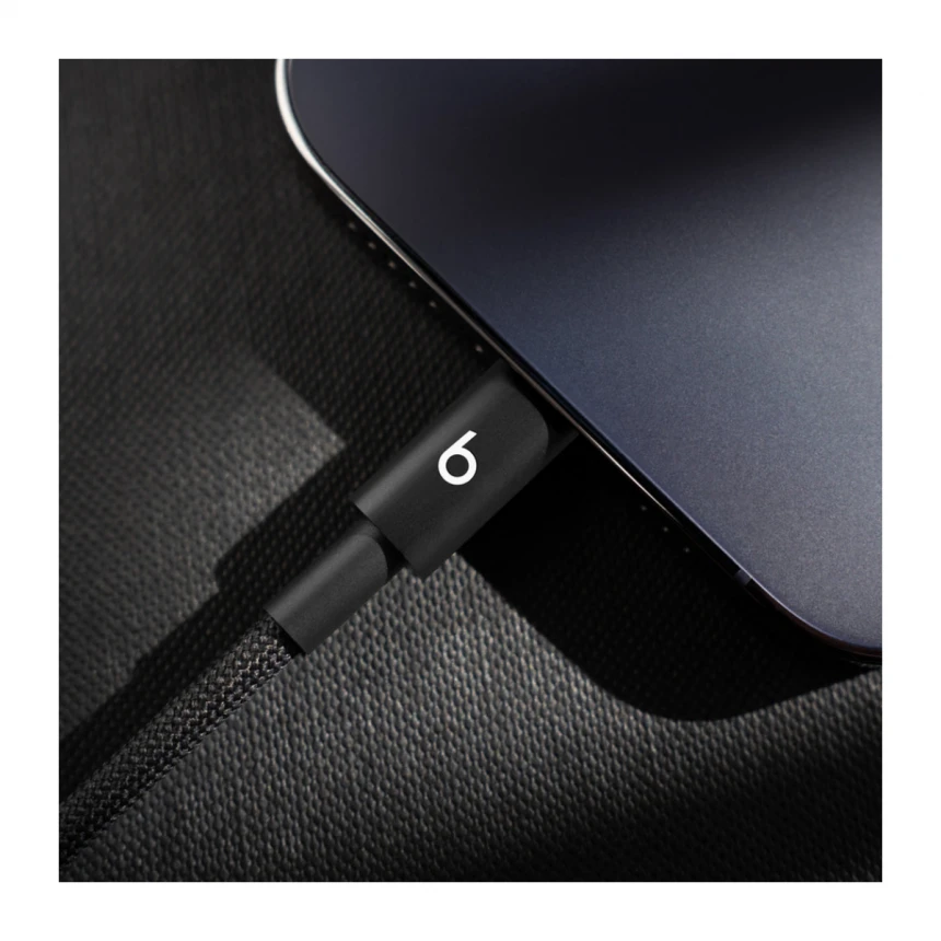 Beats USB-C to Lightning Woven Cable (1.5 m) - Bolt Black