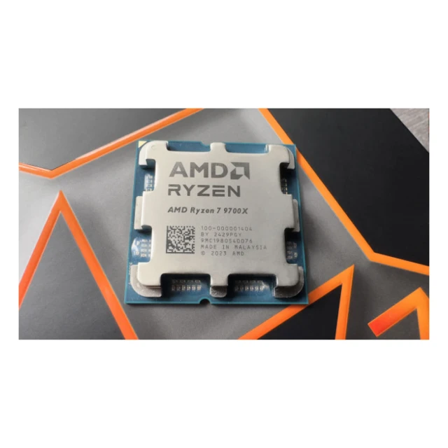 CPU AM5 AMD Ryzen 7 9700X, 8C/16T, 3.80-5.50GHz 100-000001404 Tray