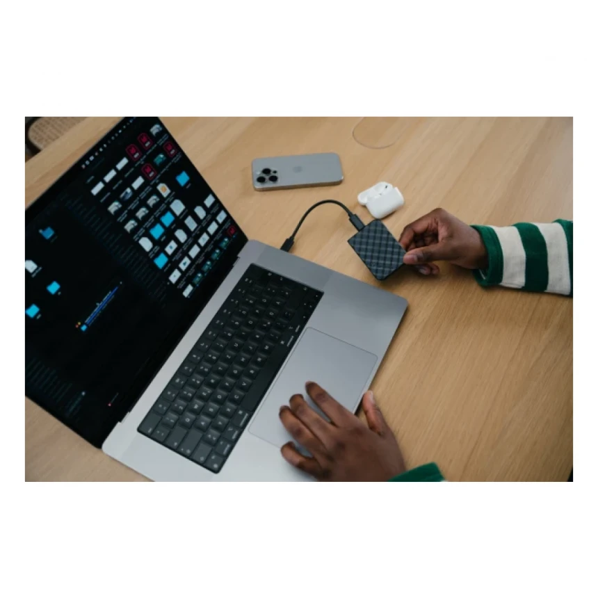 Eksterni SSD 1TB Verbatim Store 'n' Go Mini Diamond 32025 USB 3.2/USB-C