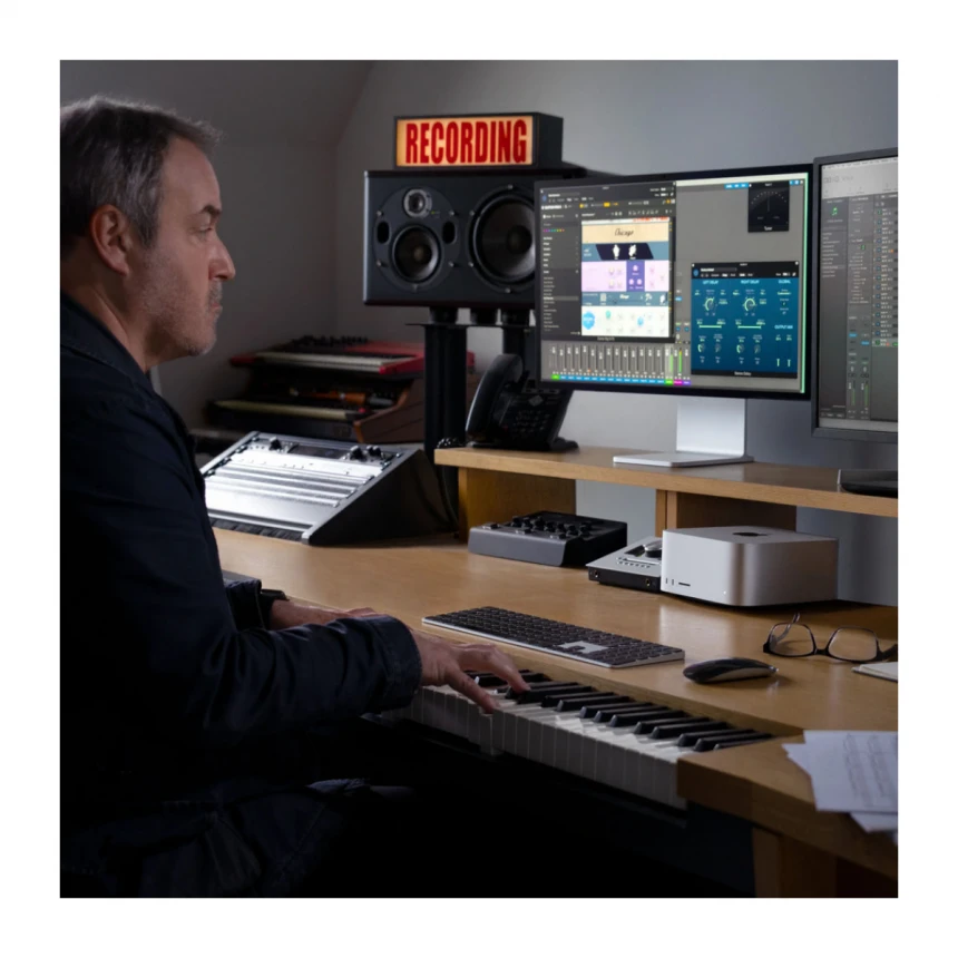 Mac Studio M4 Max sa 14-jezgarnim CPU-om, 32-jezgarnim GPU-om, 36GB objedinjene memorije i 512GB SSD-om