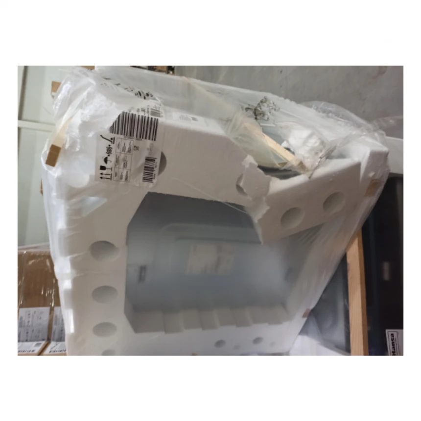 Outlet Ugradna rerna BOEW684001