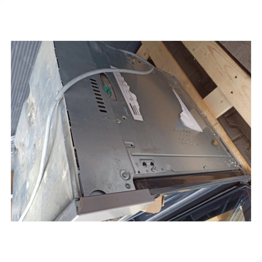 Outlet Ugradna rerna EOB8851AOX