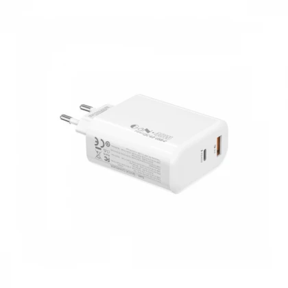 Strujni adapter S-link SL-EC68 45W PD30W/QC 18W USB-A/USB-C Brzo punjenje