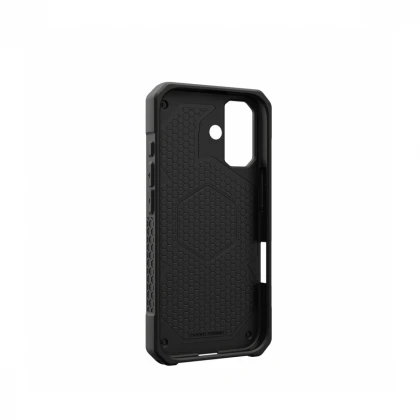 UAG Monarch Pro,Carbon Fiber - iPhone 17