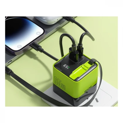 WEKOME WP-U39 Superbrzi Strujni GaN punjač, 2-porta USB (3.0 i 3.1 tip C) 65W sa displlejom i USB 3.1 tip C kablom 0.8m, žuti 