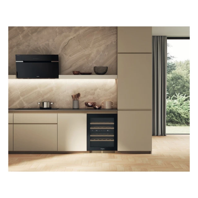 WHIRLPOOL WHWBU60D2B ugradna vinska vitrina 